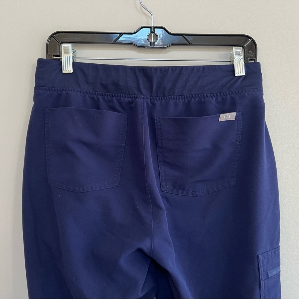 FIGS Zamora Jogger Scrub Pants in Navy Blue, Size Small - Picture 4 of 9